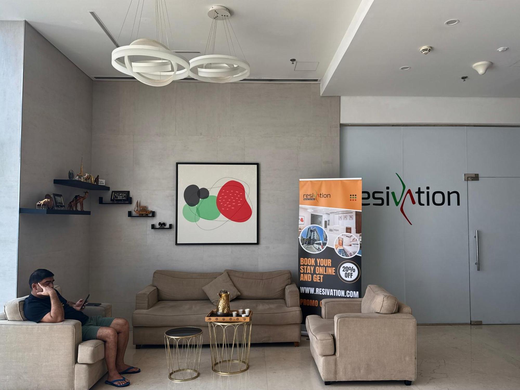Resivation Hotel 두바이 외부 사진